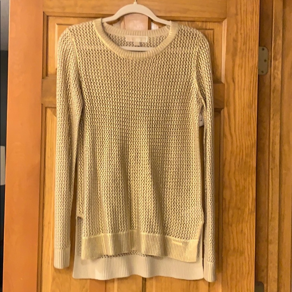 Gorgeous gold top from Michael Kors - Picture 1 of 2